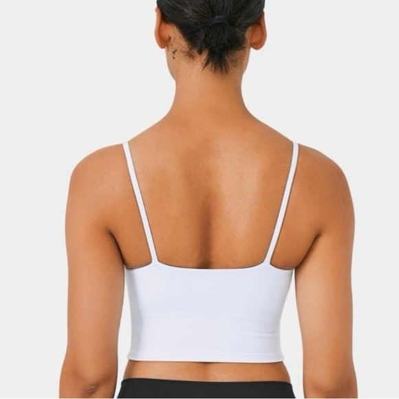 Basic Padded Cropped Workout Tops - Picture 6 of 8